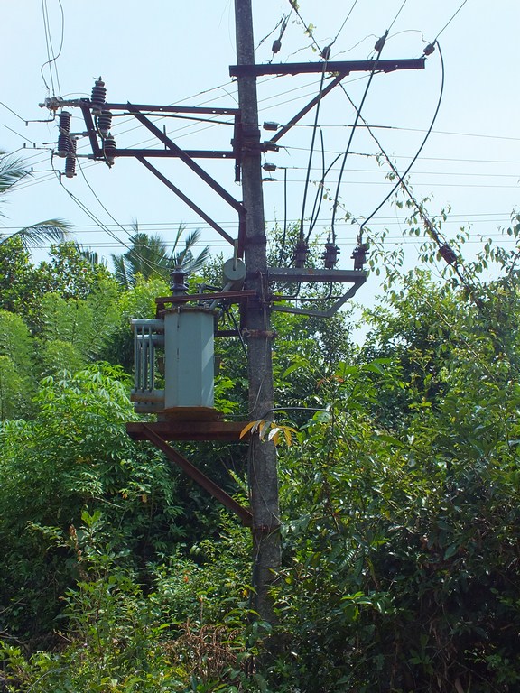 ಎರಡು ವಾರಗಳಿಂದ ಕೈಕೊಟ್ಟ ಕರೆಂಟ್: ಮೆಸ್ಕಾಂ ಅಧಿಕಾರಿಗಳ ನಿರ್ಲಕ್ಷ್ಯ